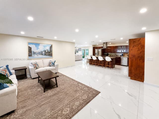 12231 SW 1st St, Miami FL 33184 - Miami, FL - Photo 4