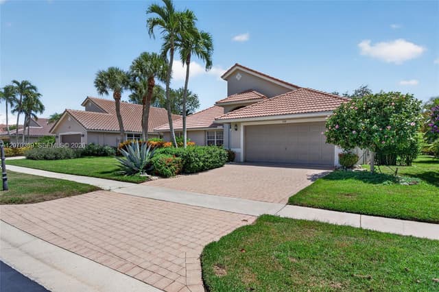 7318 Amber Falls Ln, Boynton Beach FL 33437 - Boynton Beach, FL - Photo 2