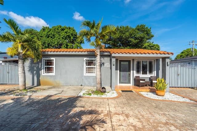 820 E 10th Ave, Hialeah FL 33010 - Hialeah, FL - Photo 3