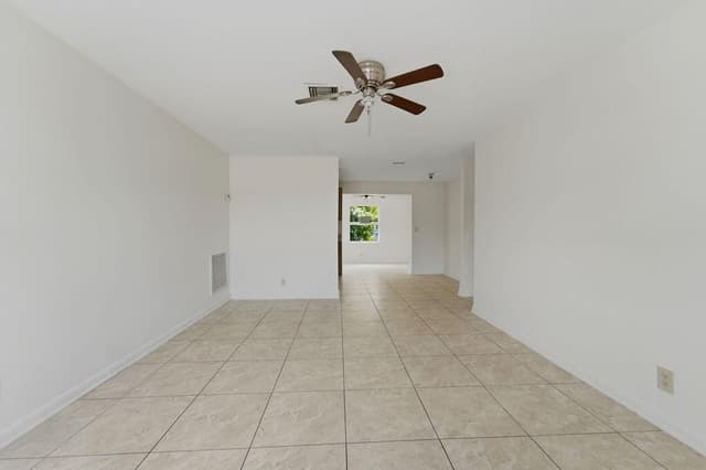 1500 W 13TH Street W, Riviera Beach FL 33404 - Riviera Beach, FL - Photo 4