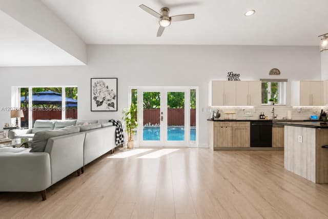 2006 NE 38th Rd, Homestead FL 33033 - Homestead, FL - Photo 6