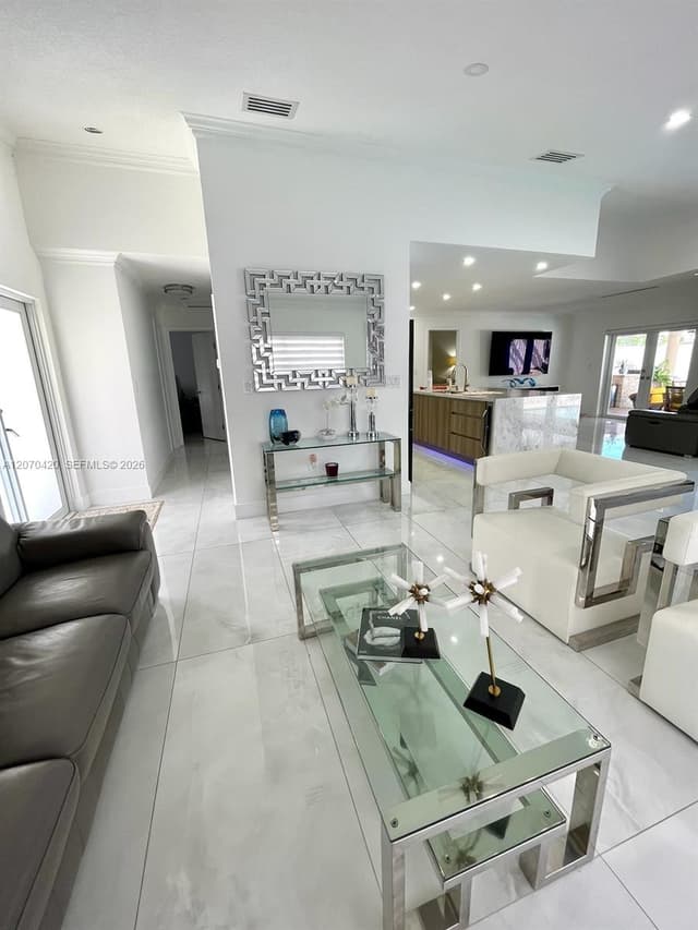 19342 SW 119th Ct, Miami FL 33177 - Miami, FL - Photo 2