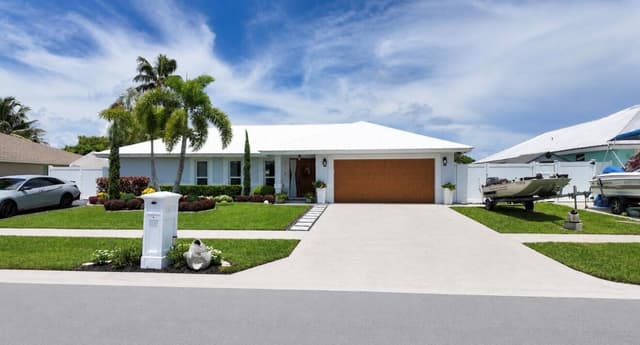 1201 SW 25TH Avenue, Boynton Beach FL 33426 - Boynton Beach, FL - Photo 2