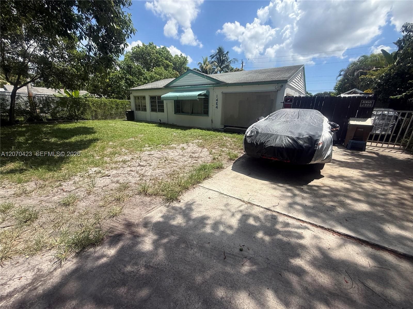 1464 SW 28th Way, Fort Lauderdale FL 33312