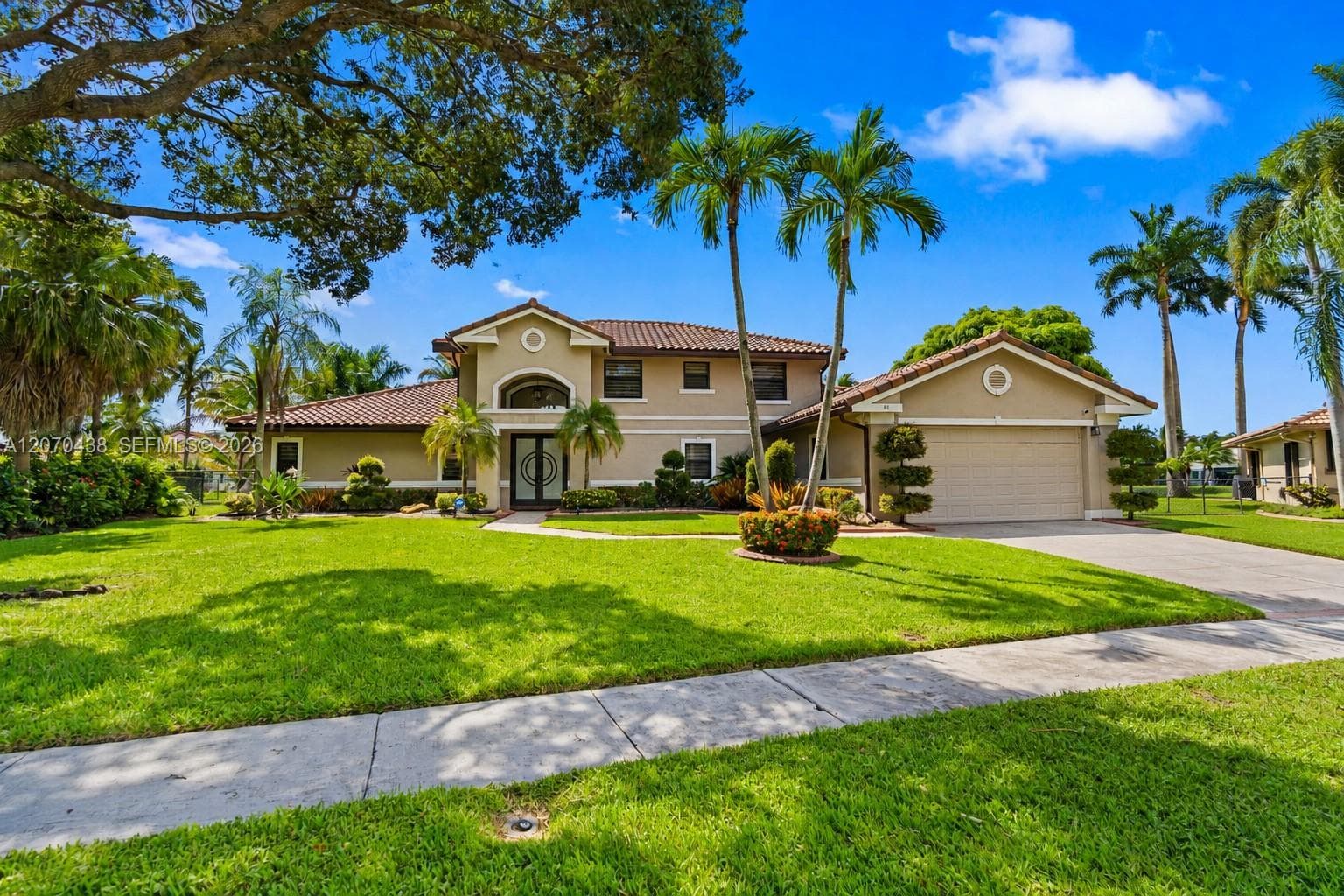 451 NW 194th Ave, Pembroke Pines FL 33029 - Pembroke Pines, FL - Photo 1