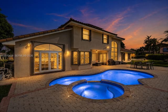 451 NW 194th Ave, Pembroke Pines FL 33029 - Pembroke Pines, FL - Photo 4