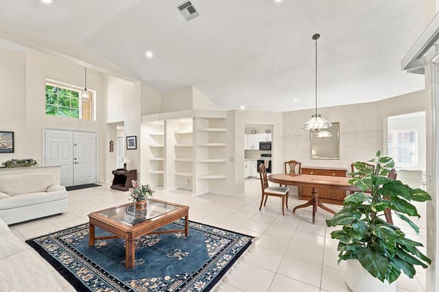 143 Cameron Court, Weston FL 33326 - Weston, FL - Photo 4