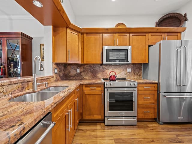 2928 PORT ROYALE Lane S, Fort Lauderdale FL 33308 - Fort Lauderdale, FL - Photo 2