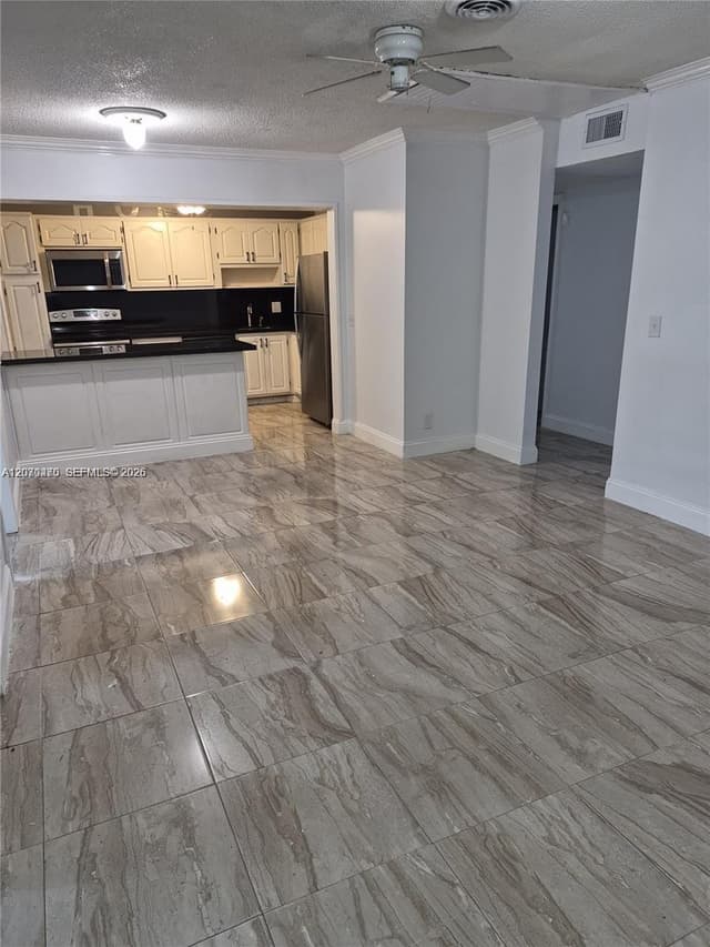 3035 NW 68th St # 12D, Fort Lauderdale FL 33309 - Fort Lauderdale, FL - Photo 2