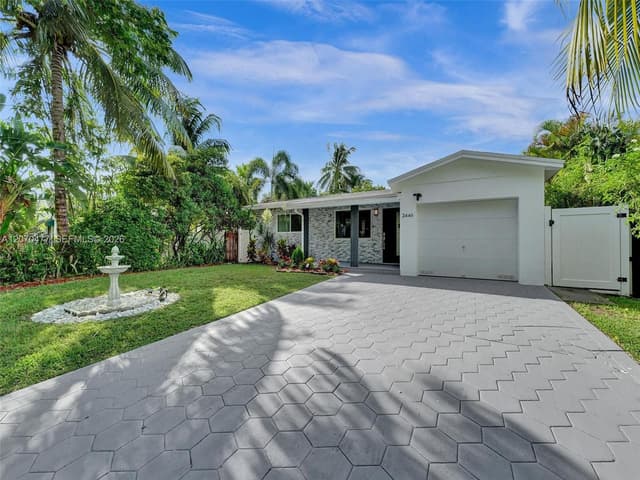 2446 Fillmore St, Hollywood FL 33020 - Hollywood, FL - Photo 6