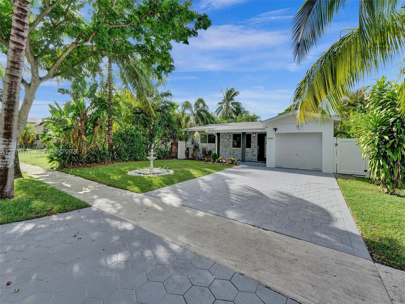2446 Fillmore St, Hollywood FL 33020 - Hollywood, FL - Photo 1