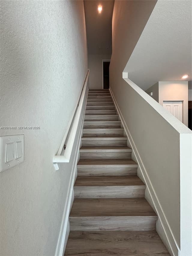 1021 NW 5th St, Florida City FL 33034 - Florida City, FL - Photo 4