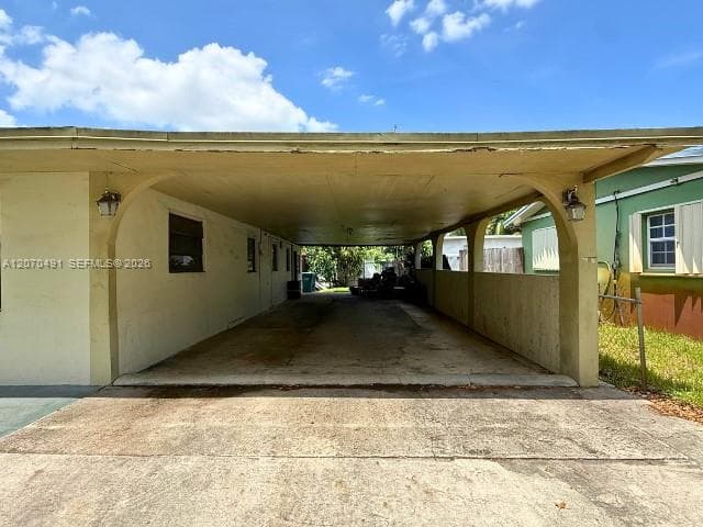 18600 NW 38th Ct, Miami Gardens FL 33055 - Miami Gardens, FL - Photo 4
