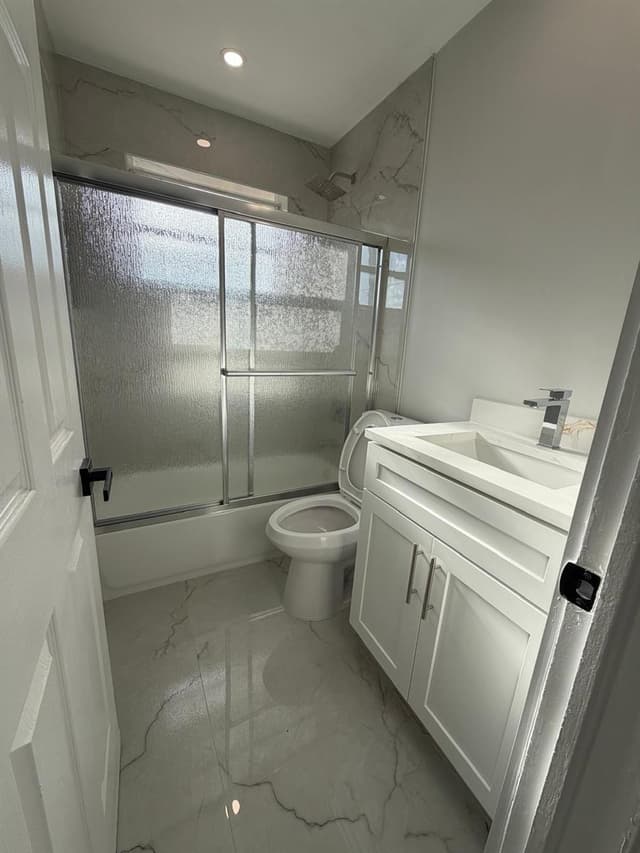 920 NE 50th Street, Deerfield Beach FL 33064 - Deerfield Beach, FL - Photo 3