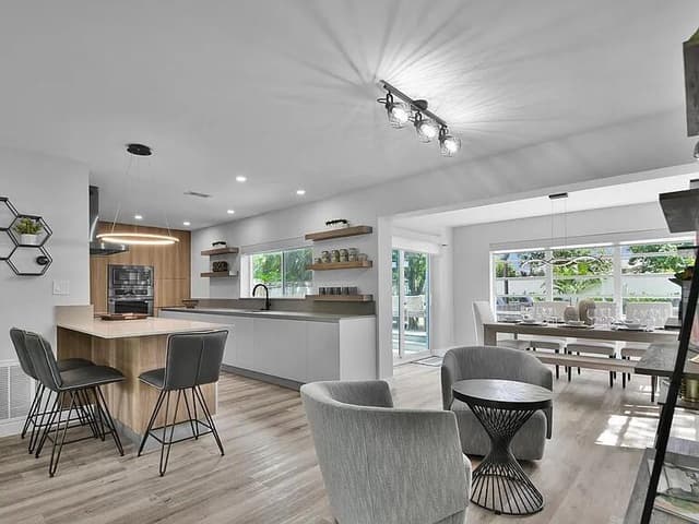 803 BLUEBIRD Drive, Delray Beach FL 33444 - Delray Beach, FL - Photo 5
