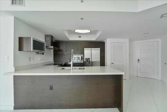 200 SUNNY ISLES Boulevard # 1701, Sunny Isles Beach FL 33160 - Sunny Isles Beach, FL - Photo 4