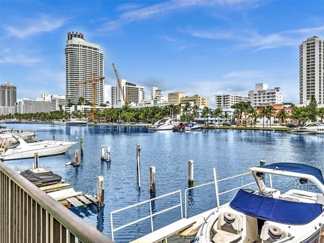 4101 Pine Tree Dr # 925, Miami Beach FL 33140 - Miami Beach, FL - Photo 6