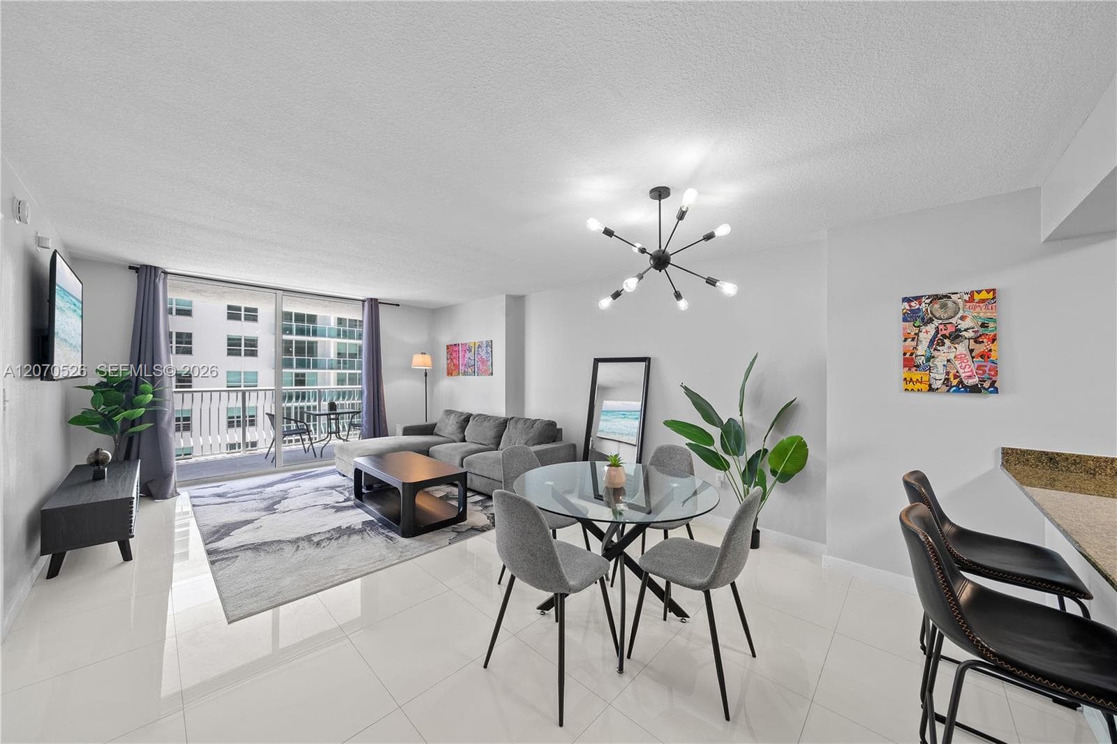 1200 Brickell Bay Dr # 2205, Miami FL 33131 - Miami, FL - Photo 1