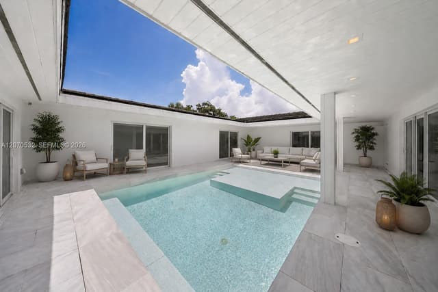 4001 Monserrate St, Coral Gables FL 33146 - Coral Gables, FL - Photo 2