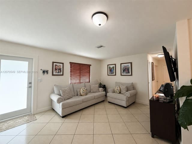 3312 NW 182nd St, Miami Gardens FL 33056 - Miami Gardens, FL - Photo 5