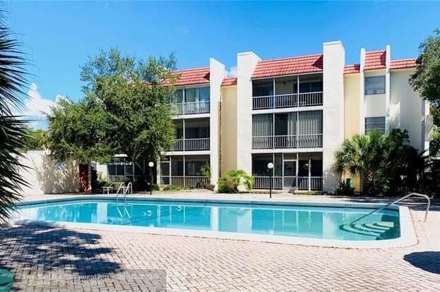 644 NW 13th # 23, Boca Raton FL 33486 - Boca Raton, FL - Photo 1