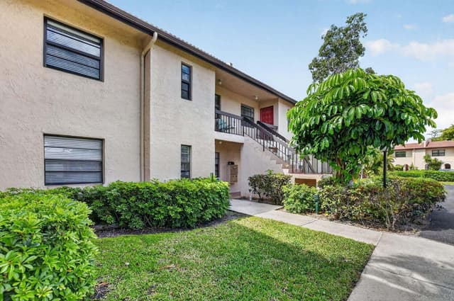 9272 Vista Del Lago # 28F, Boca Raton FL 33428 - Boca Raton, FL - Photo 3