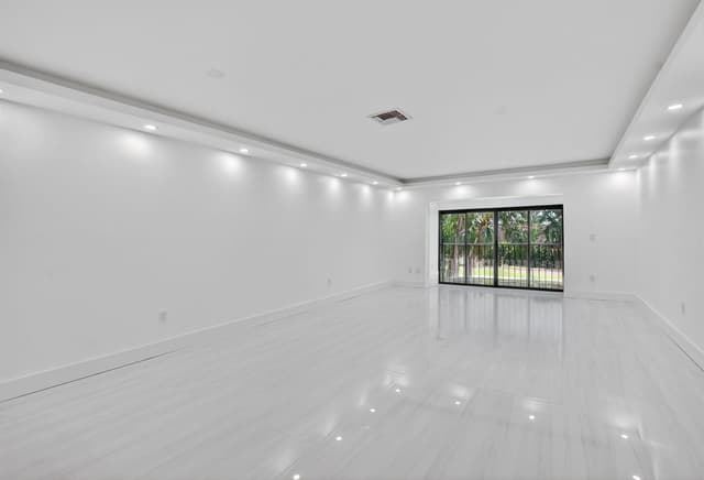 9272 Vista Del Lago # 28F, Boca Raton FL 33428 - Boca Raton, FL - Photo 4