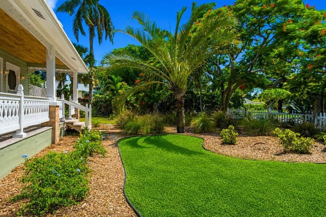 1424 S PALMWAY, FL 33460 - Photo 6