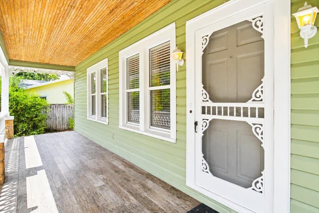 1424 S PALMWAY, FL 33460 - Photo 4