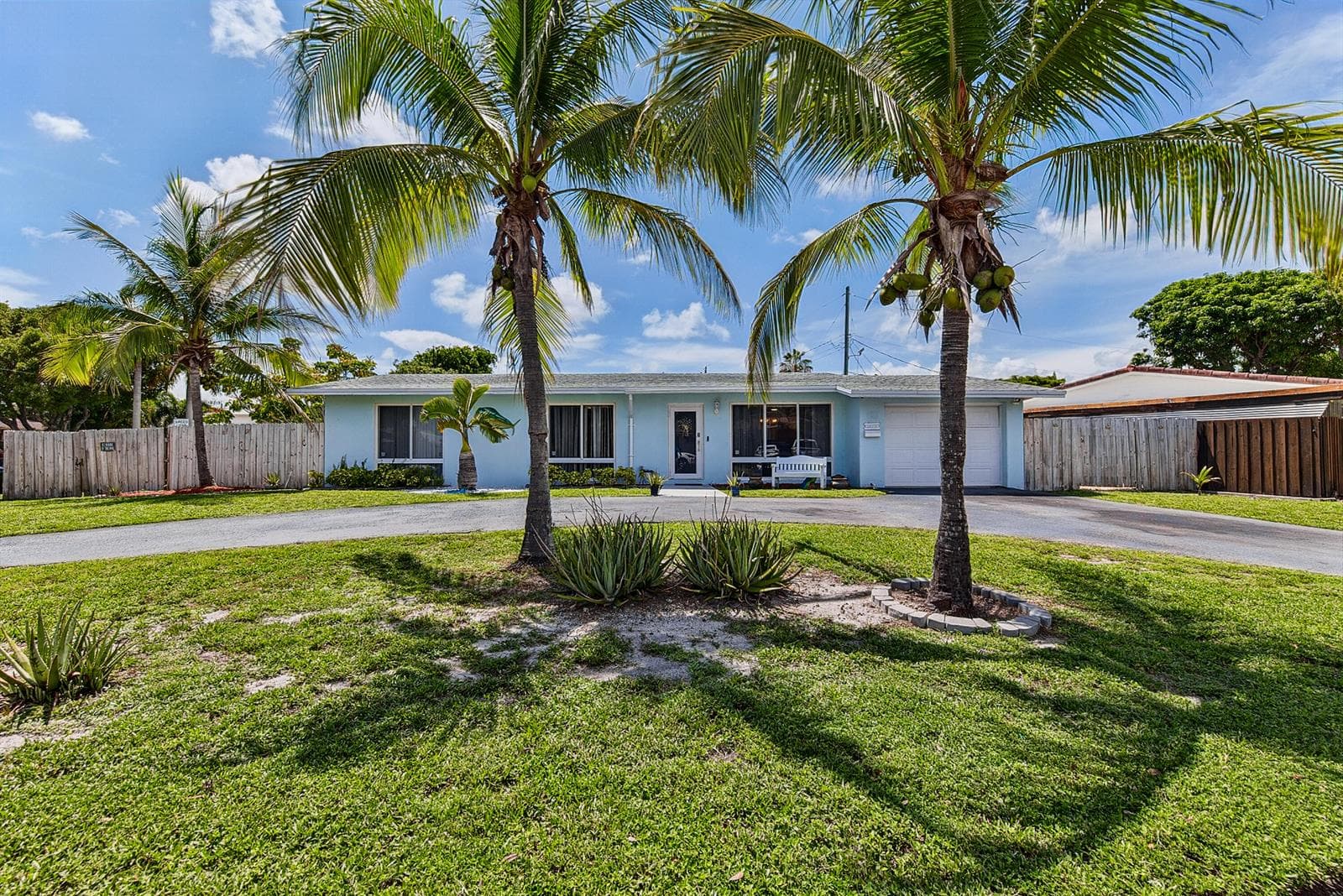 1419 SE 1ST Way, Deerfield Beach FL 33441 - Deerfield Beach, FL - Photo 1