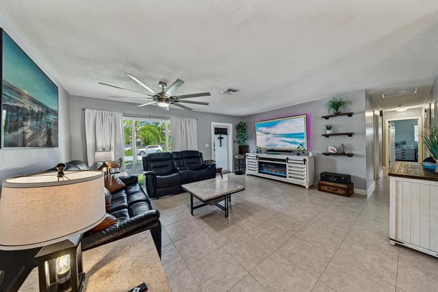 1419 SE 1ST Way, Deerfield Beach FL 33441 - Deerfield Beach, FL - Photo 5