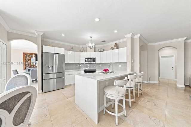 15154 SW 20th Ln, Miami FL 33185 - Miami, FL - Photo 6