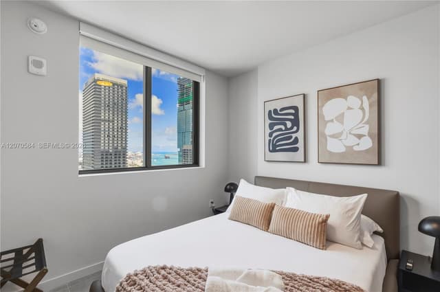 121 NE 5th St # 3312, Miami FL 33132 - Miami, FL - Photo 6