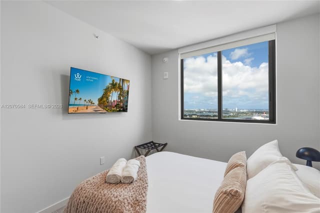 121 NE 5th St # 3312, Miami FL 33132 - Miami, FL - Photo 3