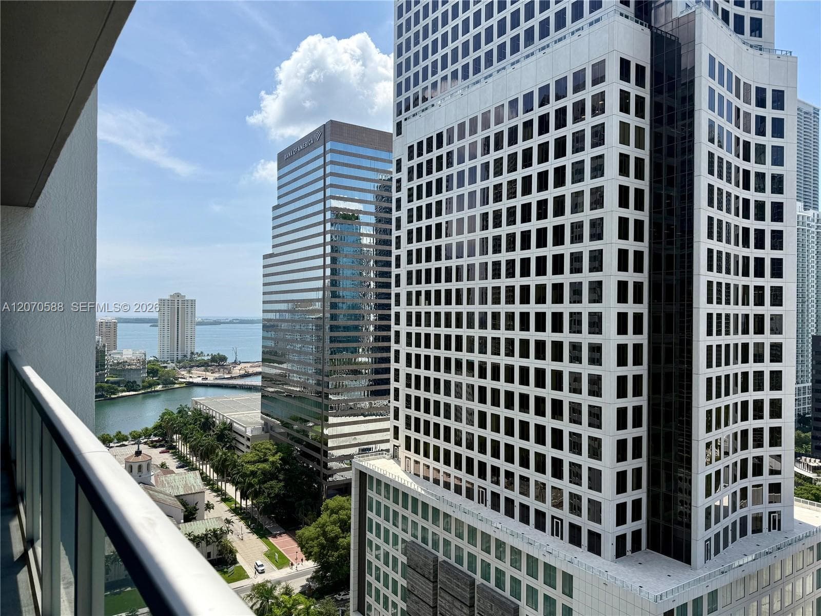 55 SE 6th St # 2404, Miami FL 33131 - Miami, FL - Photo 1