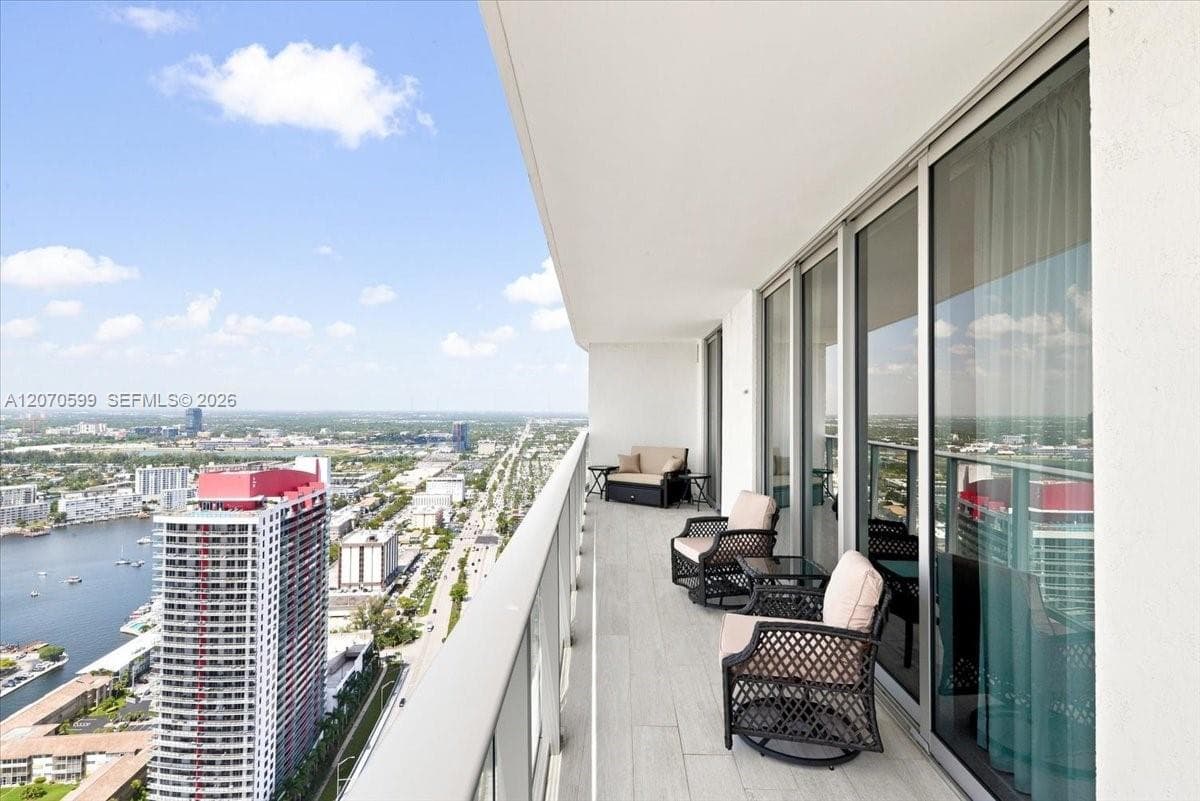 4010 S Ocean Dr # T3909, Hollywood FL 33019 - Hollywood, FL - Photo 1