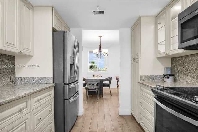 2880 NE 14th St Cswy # 311, Pompano Beach FL 33062 - Pompano Beach, FL - Photo 5