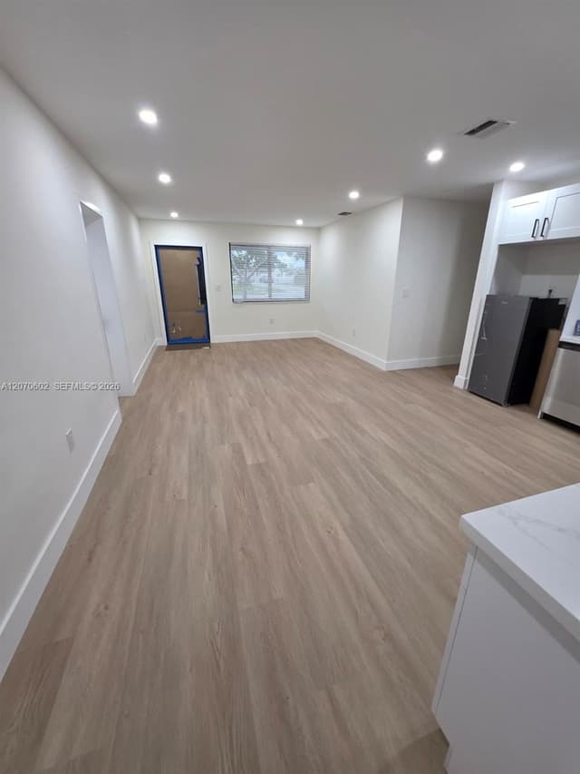 2910 NW 175th St, Miami Gardens FL 33056 - Miami Gardens, FL - Photo 7