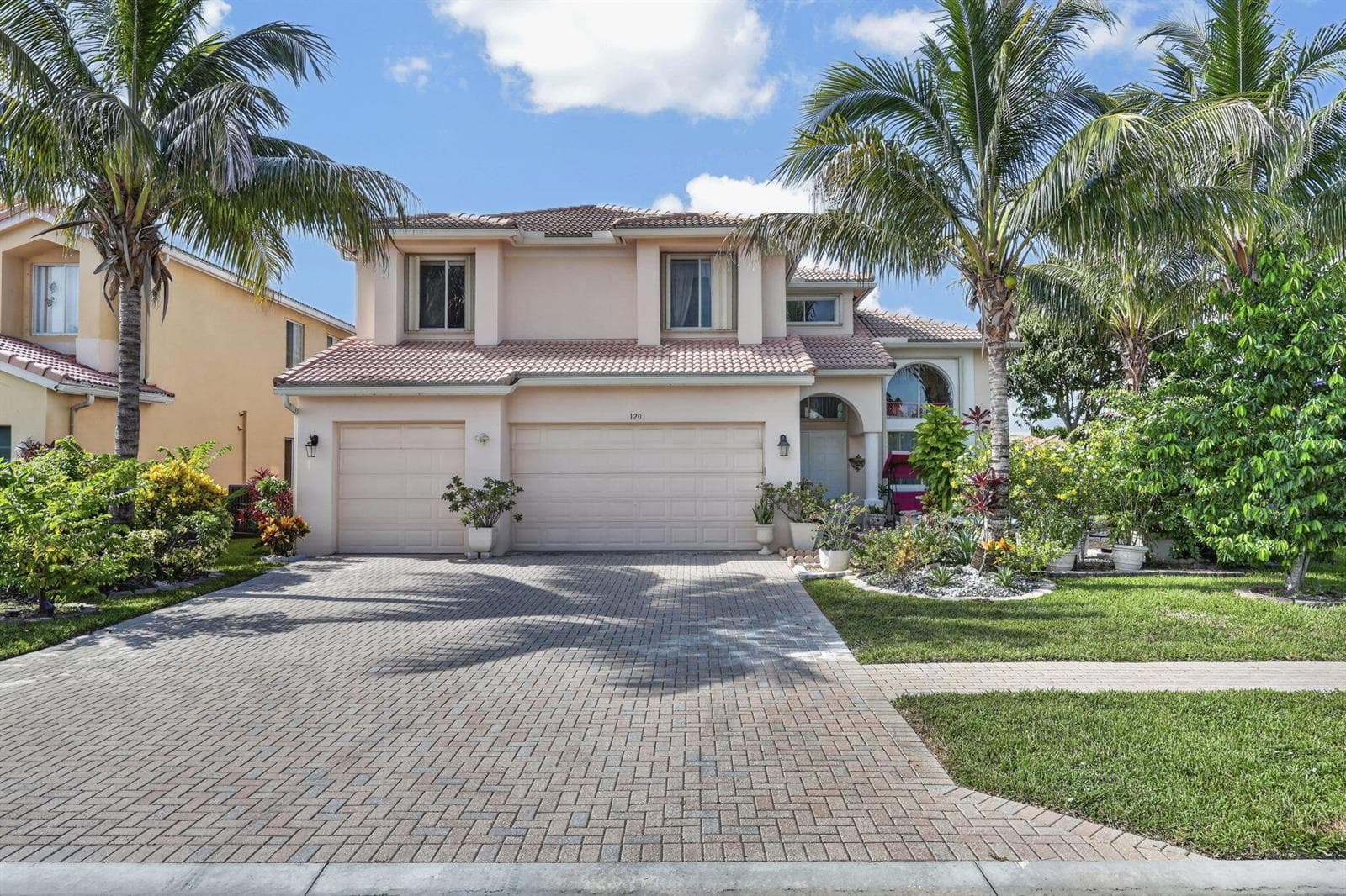 120 ISOLA Circle, Royal Palm Beach FL 33411 - Royal Palm Beach, FL - Photo 1
