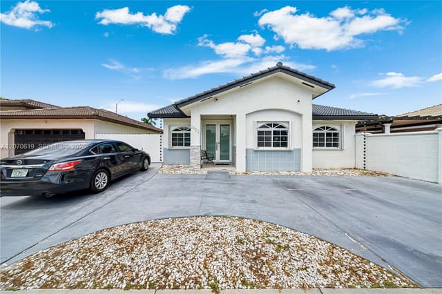 2902 SW 136th Ct, Miami FL 33175 - Miami, FL - Photo 3