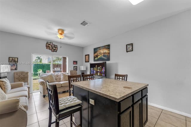 18984 SW 319th St, Homestead FL 33030 - Homestead, FL - Photo 7
