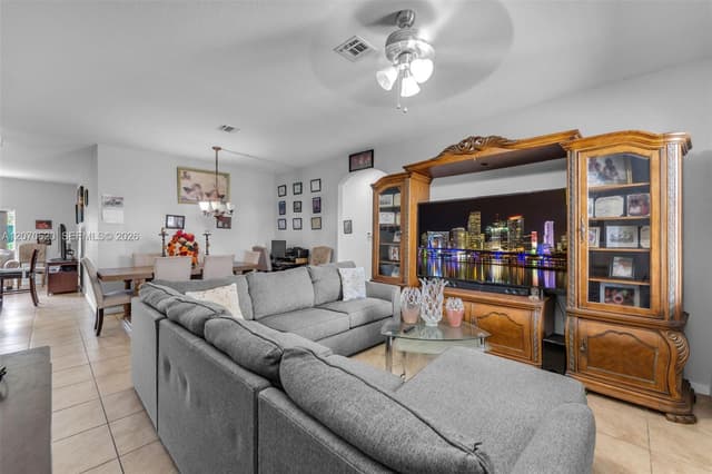 18984 SW 319th St, Homestead FL 33030 - Homestead, FL - Photo 3