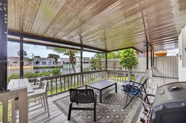8210 SW 96th Ct, Miami FL 33173 - Miami, FL - Photo 3