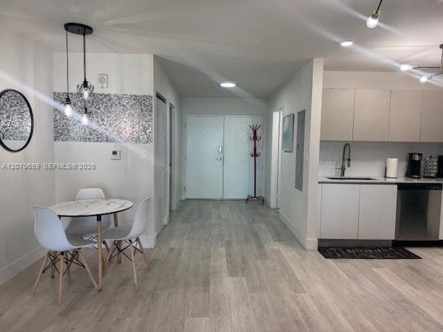 19380 NE 26 AVE # 304, Miami FL 33180 - Miami, FL - Photo 3