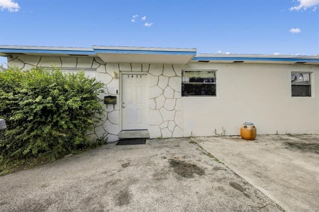 5450 FLETCHER Street, Hollywood FL 33021 - Hollywood, FL - Photo 3