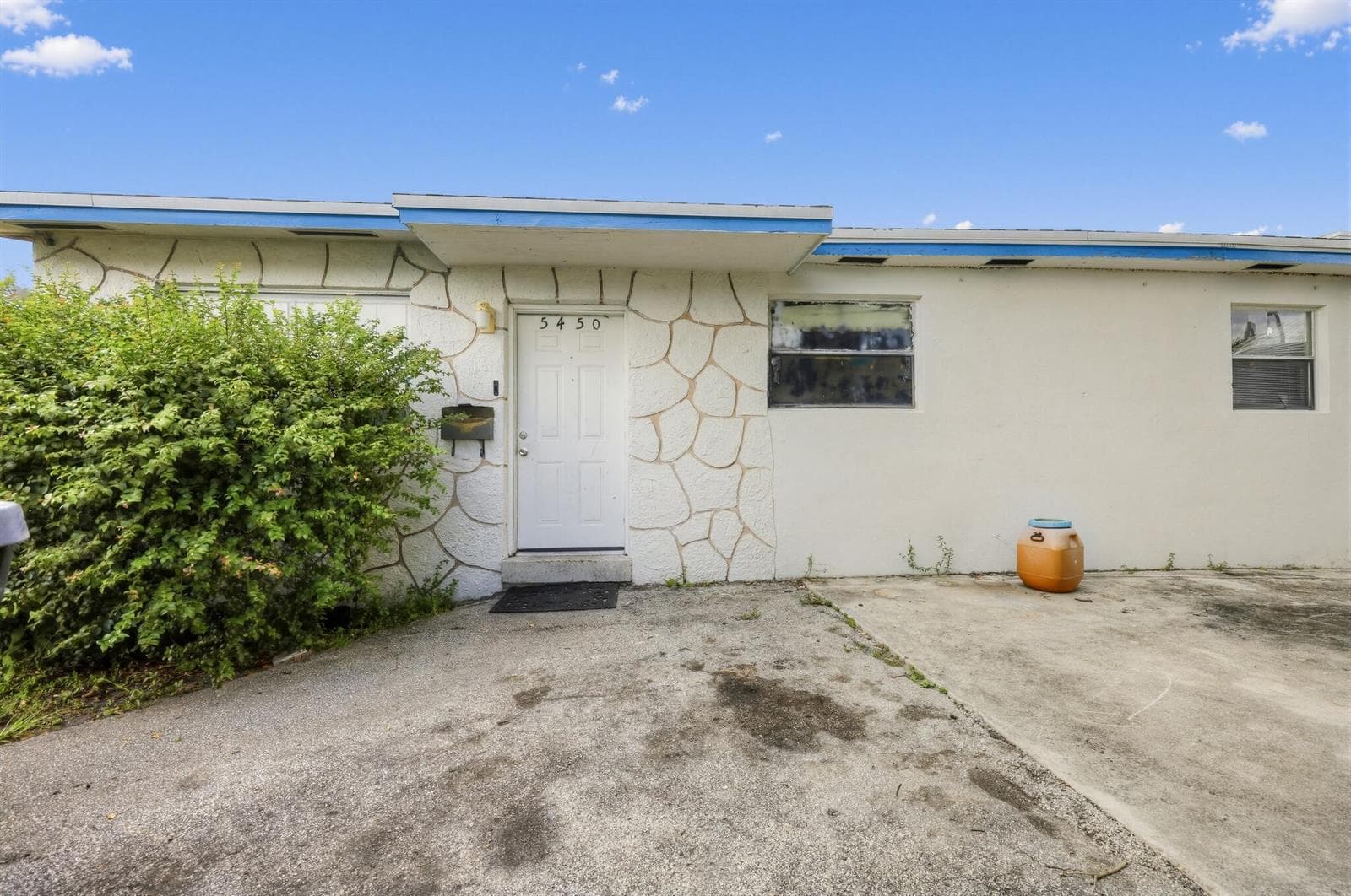 5450 FLETCHER Street, Hollywood FL 33021 - Hollywood, FL - Photo 1