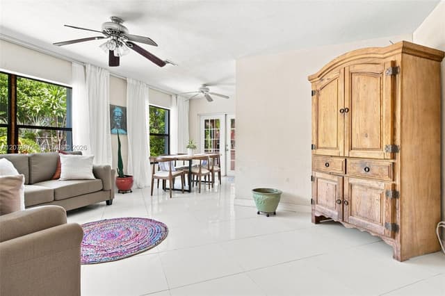 4121 NW 78th Way, Coral Springs FL 33065 - Coral Springs, FL - Photo 4