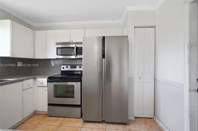 1714 NW 204th St, Miami Gardens FL 33056 - Miami Gardens, FL - Photo 7