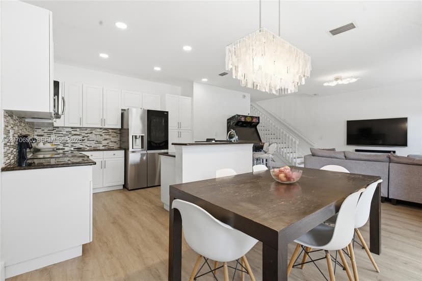 4758 Cypress St, Coconut Creek FL 33073