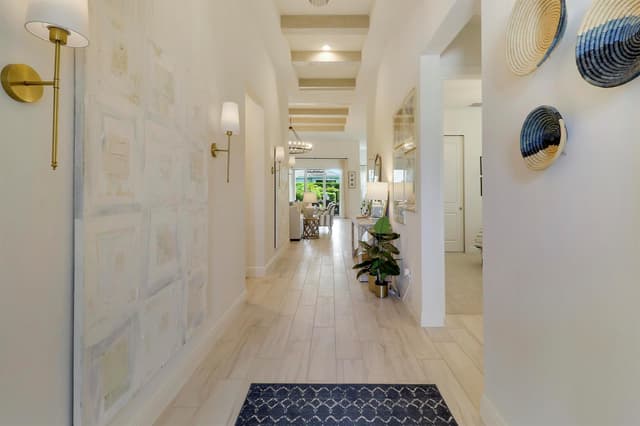 9952 REGENCY Way, Palm Beach Gardens FL 33412 - Palm Beach Gardens, FL - Photo 3